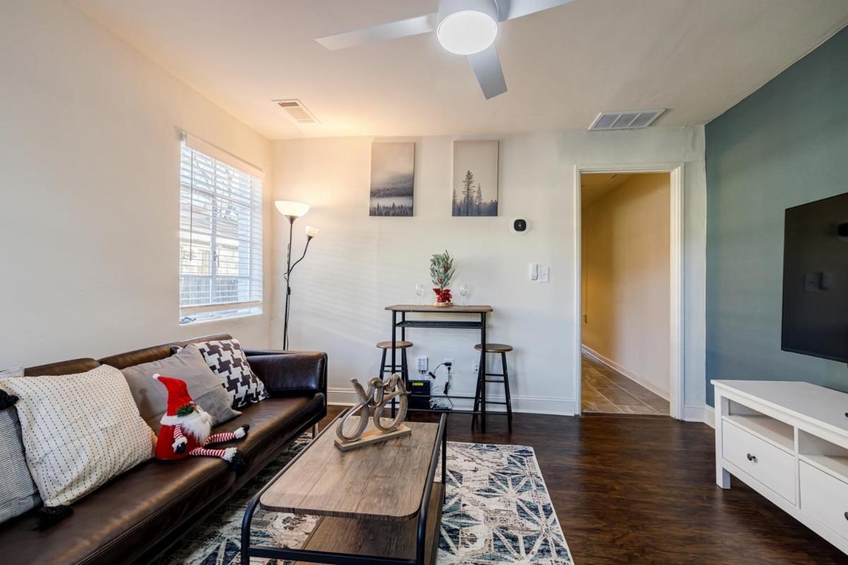 5 Min Grant Park With Fenced Yard Parking Pet Friendly Ferienhaus Atlanta